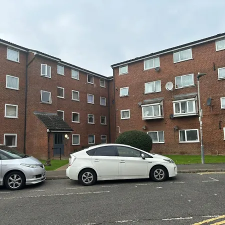 Lovely Apartment In Barking Barking  Exterior photo